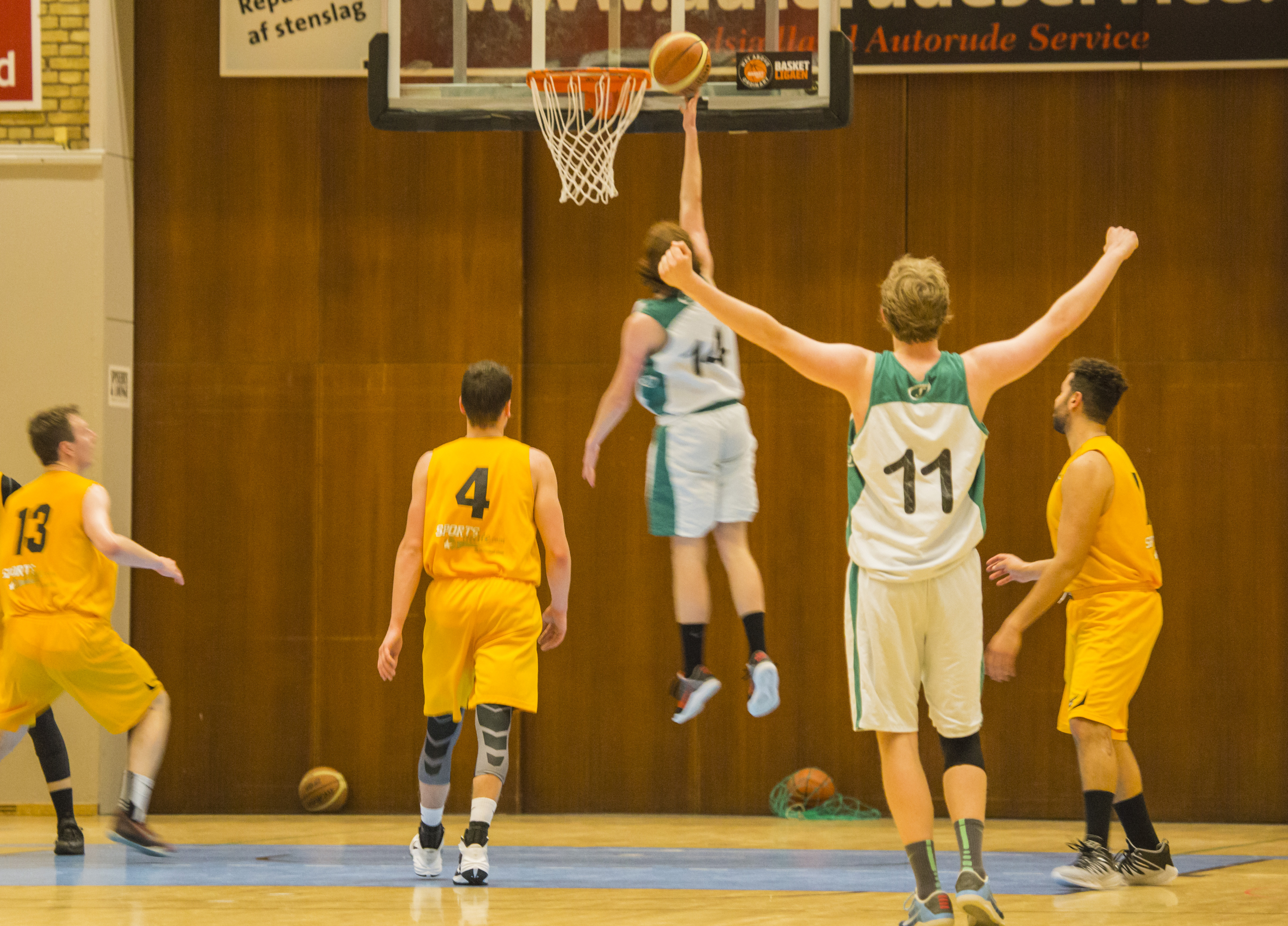 Basketball-spillere i Næstved Hallen