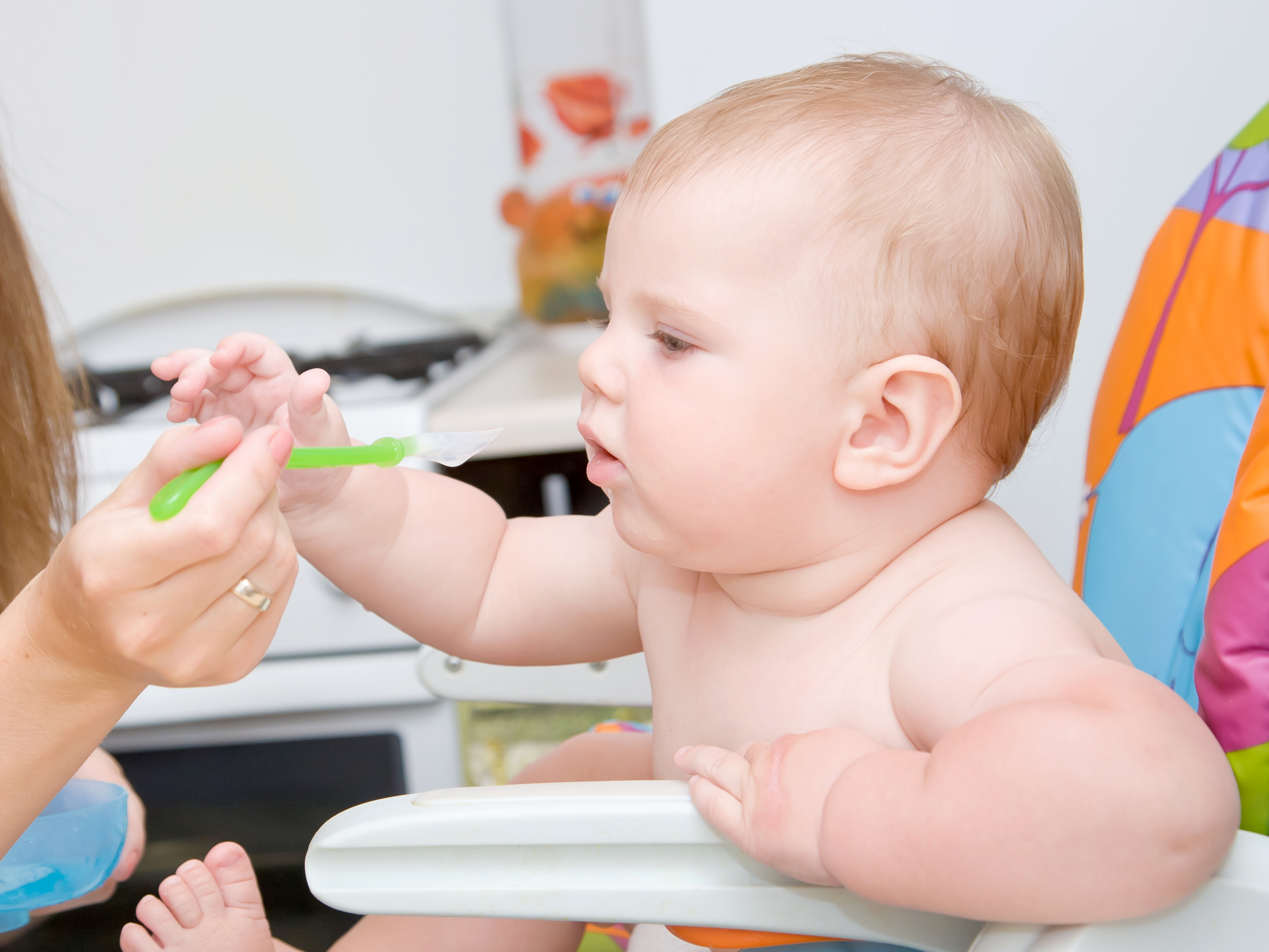 bar baby der bliver madet 