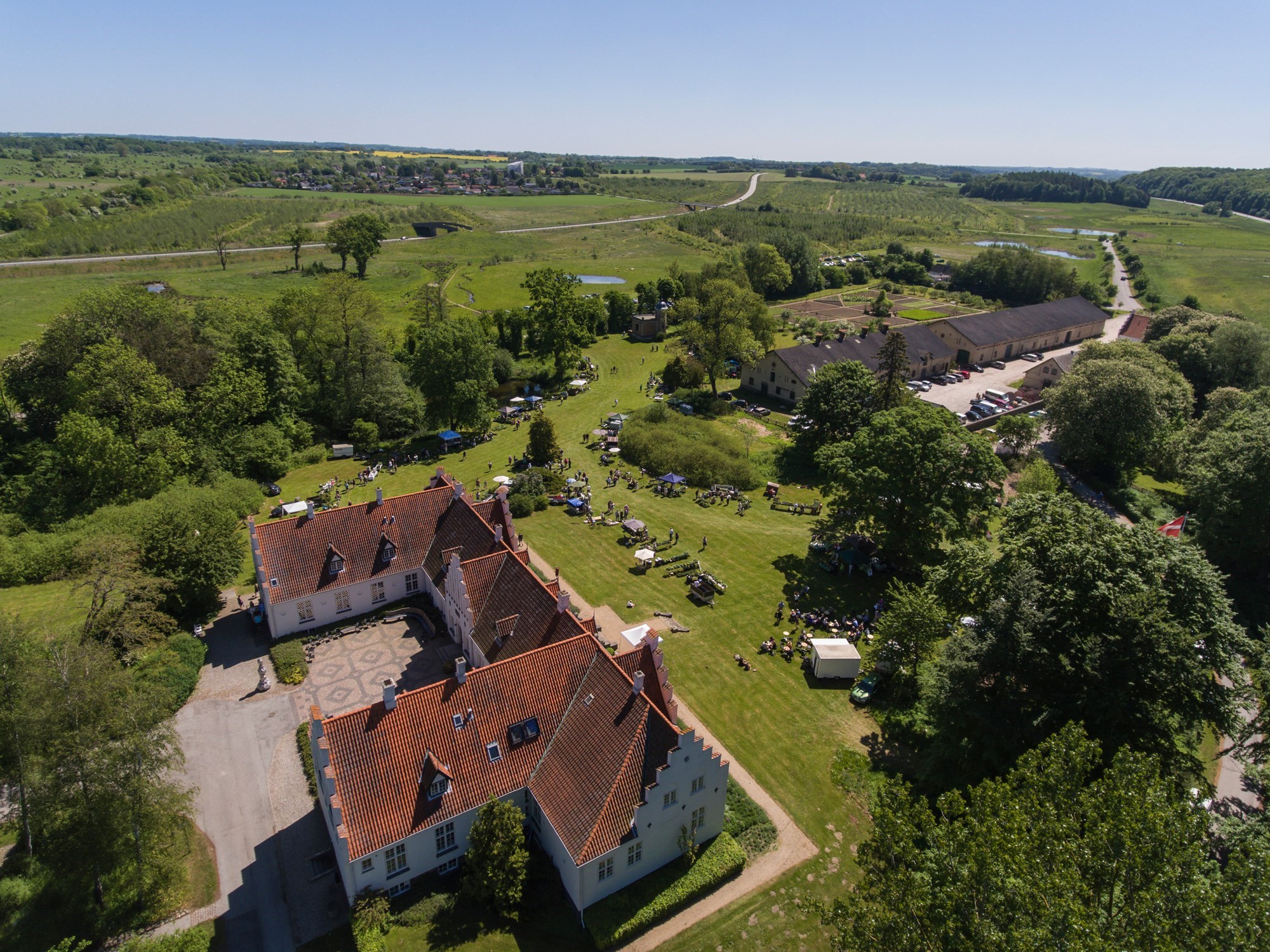 Dronefoto over Slottet i Rønnebæk