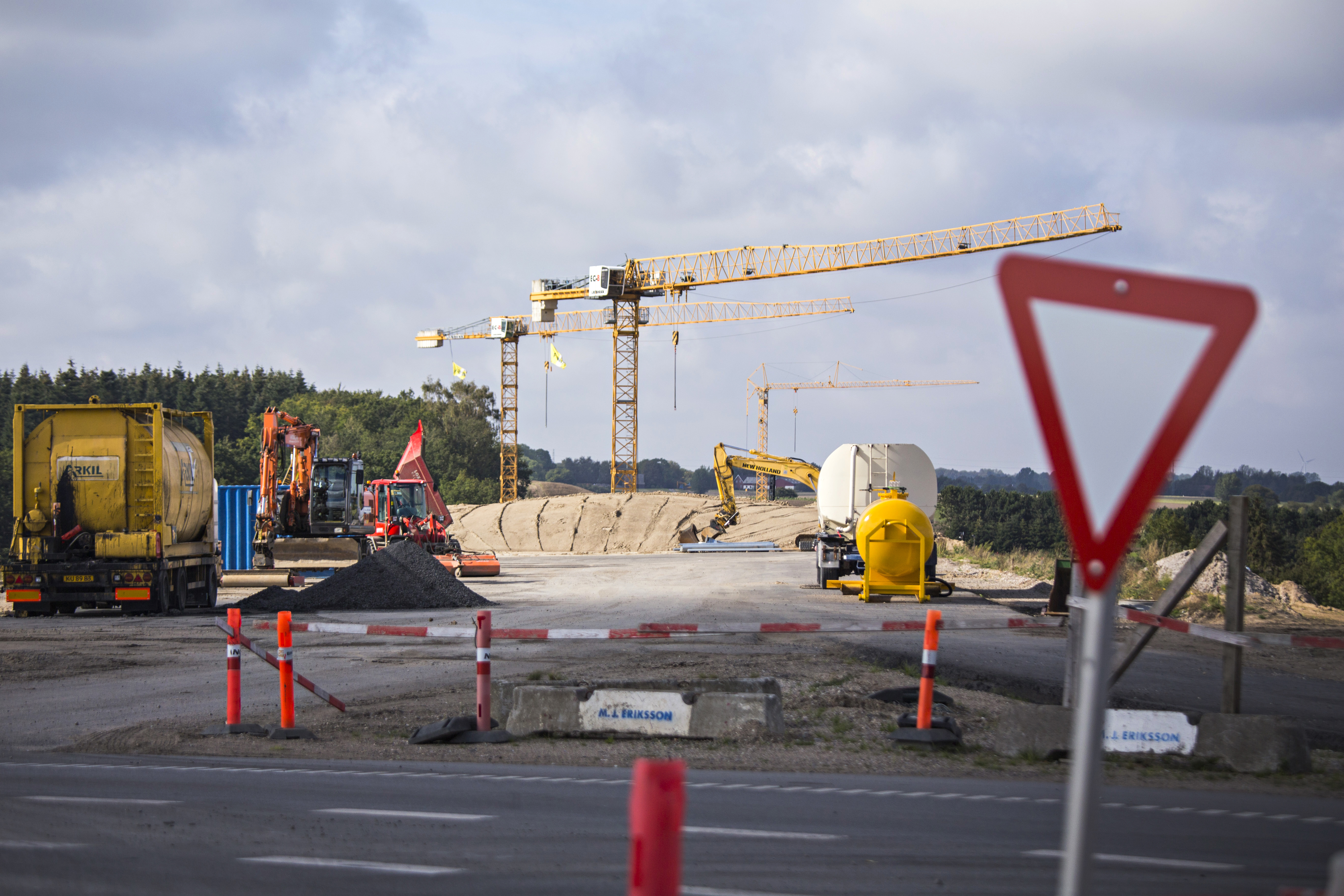 Byggeri med kran i Næstved Kommune